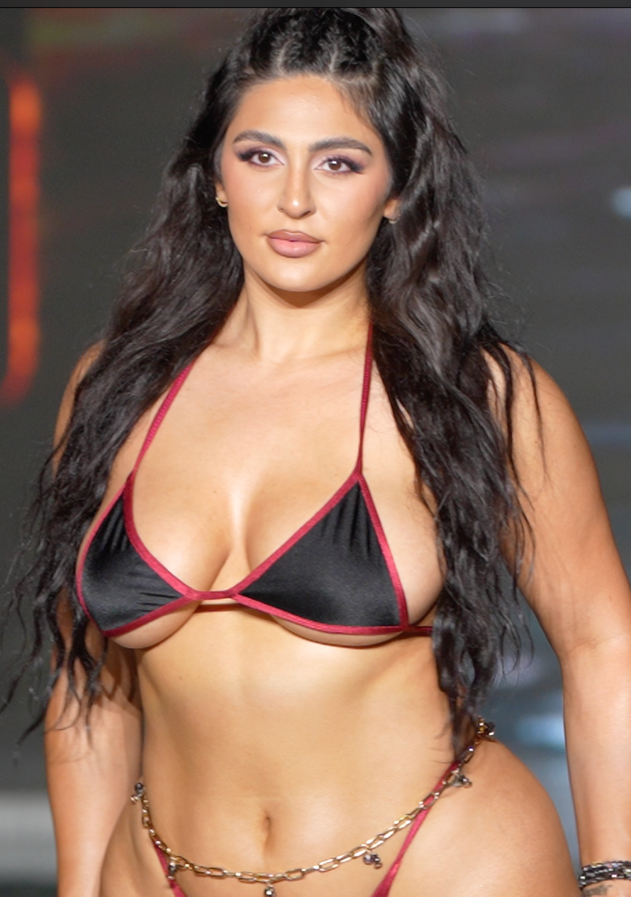 Don’t You Want Me Now Gold Waist Chain – Miami Swim Week® - The Shows Runway Edition